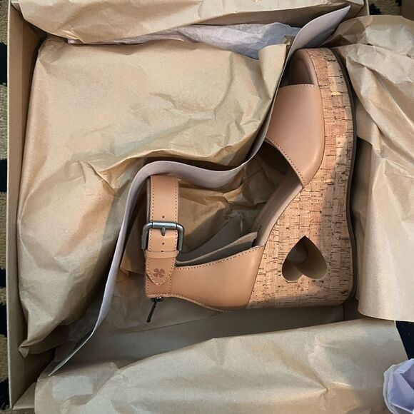 NWT LUCKY BRAND HIMMY PLATFORM HEART WEDGE SANDALS WOMENS SIZE 10 - Picture 7 of 7